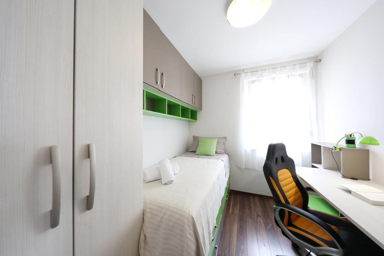 Apartment S